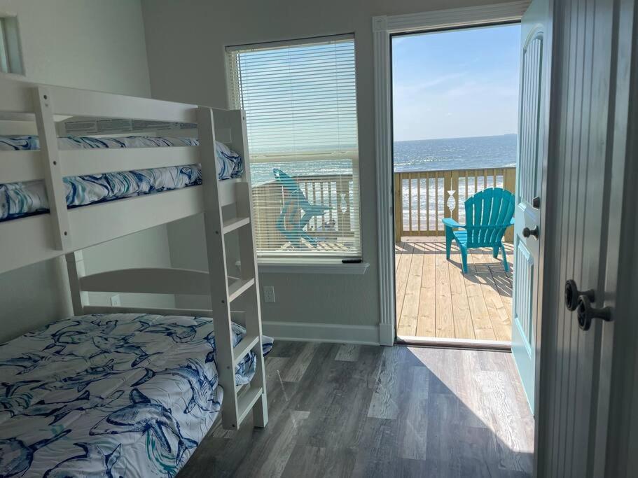 Surfside Beachfront Luxe Екстериор снимка