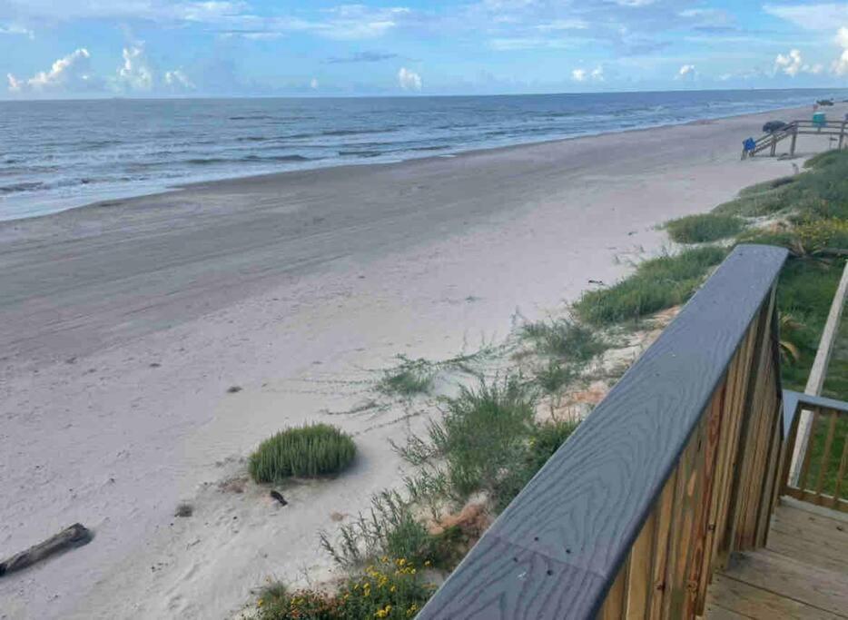 Surfside Beachfront Luxe Екстериор снимка